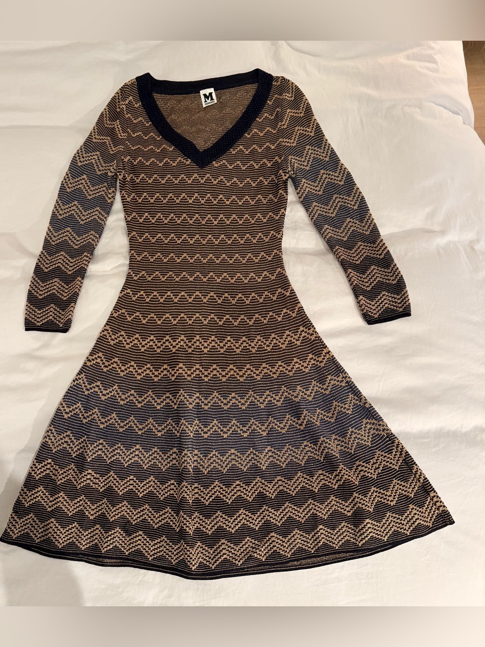 M by Missoni Black and Tan/Gold V‑Neck Long Sleeve Knit Dress